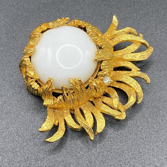 Vintage Robert Demario Signed Milk Glass Cabochon Sea Anemone Brooch Pin Rare - Picture 2 of 7